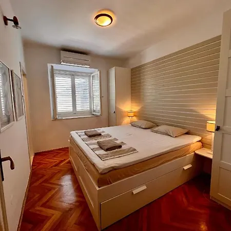 Holiday home Zore *