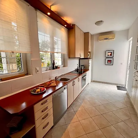 Zore בית נופש